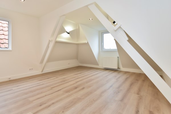 Medium property photo - Van Diemenstraat 164, 2518 VG Den Haag